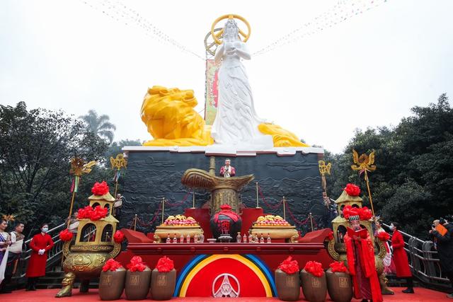 坚守匠心：五粮液举行第二十四届酒圣祭祀大典