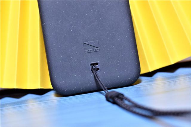 白色iPhone 12到了，保护套、快充头种草也到了