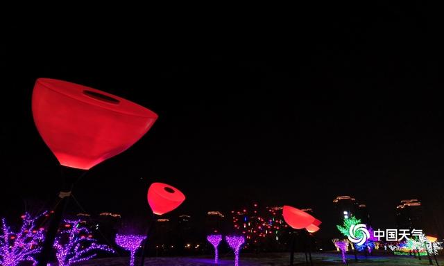 #中国天气网#内蒙古鄂尔多斯灯光夜景美轮美奂