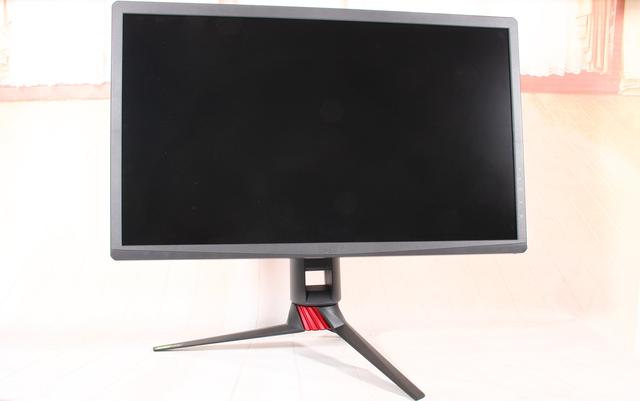 ROG：游戏装备，华硕称雄；4K电竞，谁与争锋