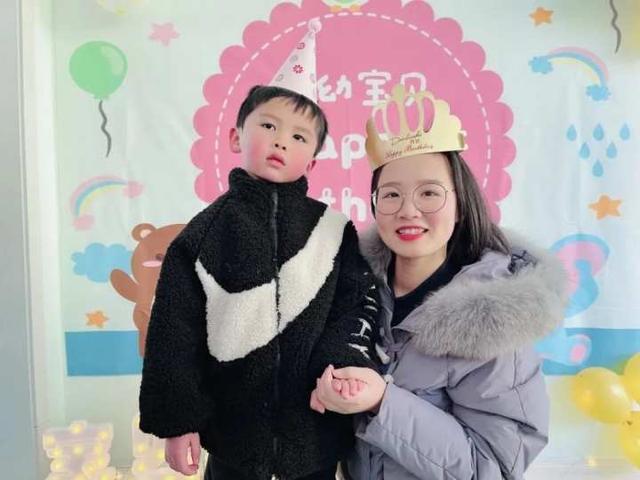 孩子|叮咚，按时长大！新天地幼儿园为萌娃和老