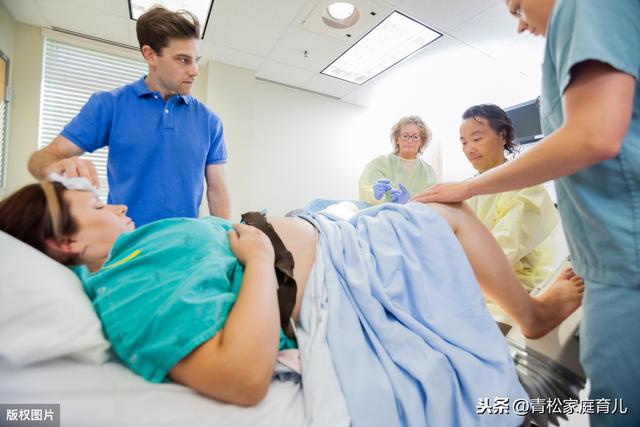 『超级宝妈』产妇生二胎遇男医生内检,丈夫知道后受不了欲轻生,该怎么办?