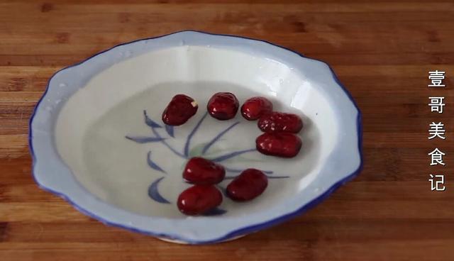 萝卜别再腌了，加2个雪梨，教你新做法，止咳化痰，全家都爱喝