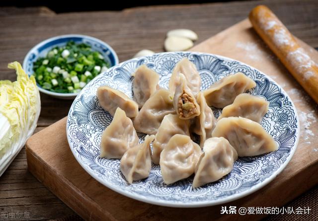 同样都带馅，馄饨和水饺有啥区别？原来区别不止一点，知道别吃错