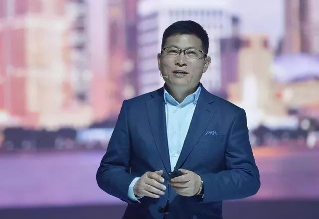 能设计出先进芯片，却造不出来，任正非：教育同质化不易产生天才