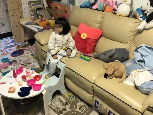 超级宝妈|从小在脏乱差家庭长大的小孩，往往在四个方面易掉队？父母对照下