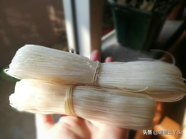 旅行柚子君■广东清远的“特色”美食，六道工艺，粉是“方形”的，充满米香味