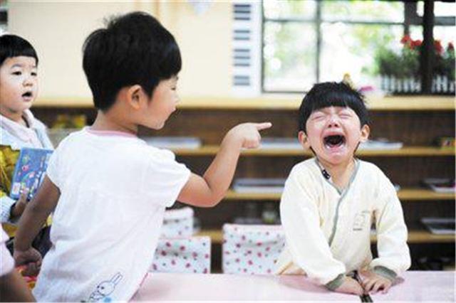 国民帅比|李玫瑾教授直言：这种性格的孩子，在学校容易受欺负，家长多上心