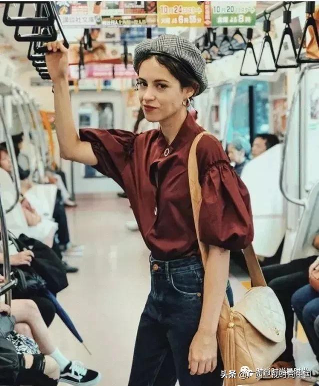 第五大道注意到这个小细节~你与时尚就是一“袖”之隔的距离