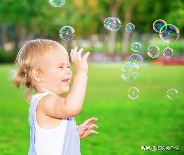 超级宝妈|拍摄技巧：六一儿童节，如何给小孩子拍照？