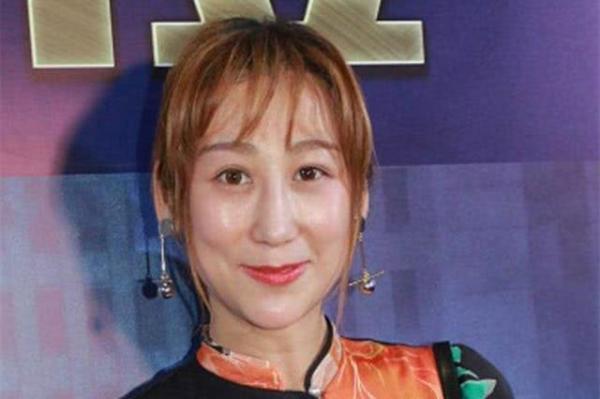 你的育儿经■5年剖腹产4次,还效仿外国女人不坐月子,如今脸上老态看得见