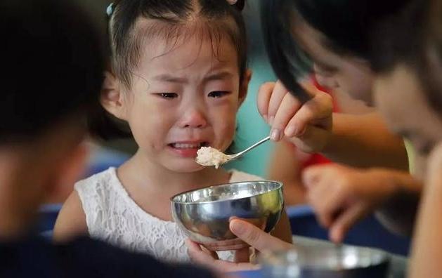 [超级宝妈]告诫父母：孩子身上有5个明显表现，是严重脾虚积食，不能再拖了