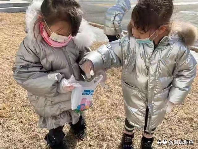 雷锋|孩子们都成了乐于助人的“小雷锋”！抚松县实验幼儿园组织开展“学雷锋”系列活动