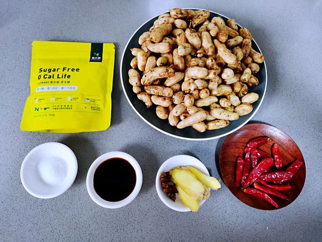 香辣花生的做法：美味无比，做法还简单