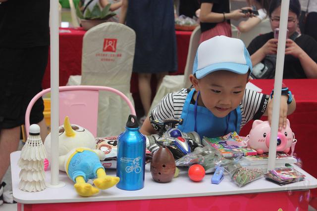 避风港|校内校外花样多 儿童欢乐度端午