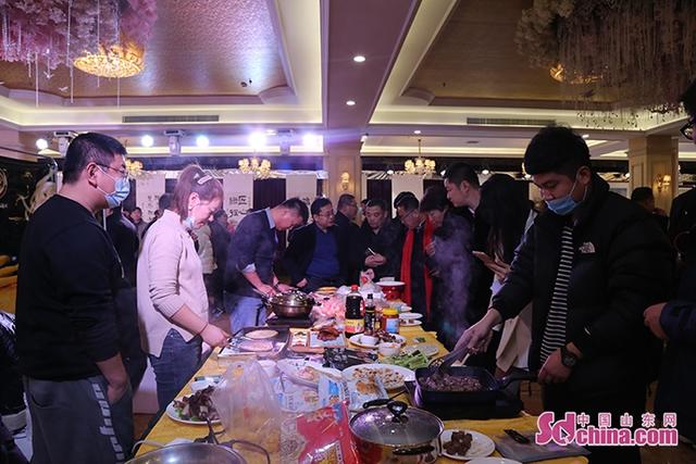 中国餐饮·齐鲁餐饮精英汇成立 25家餐饮企业入会