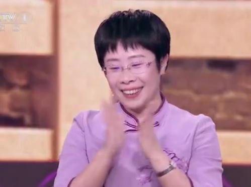 【超级宝妈】还在为孩子不爱学习而烦恼?专家:引导孩子做这一件事就会大变样
