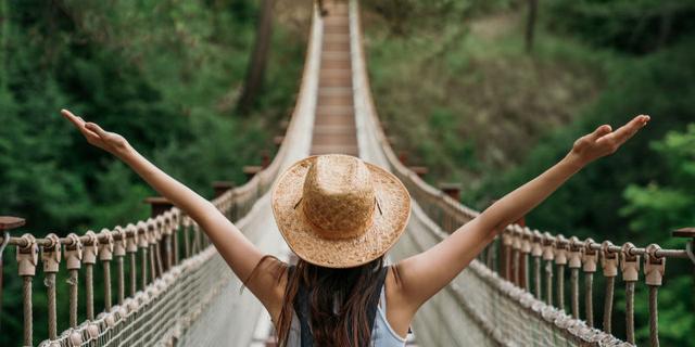 直播|携程集团CEO孙洁：四个方向深耕国内游 | 2021商业新愿景