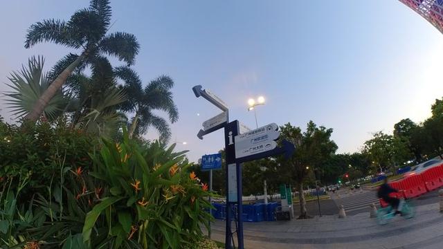 Insta360 One X2 全景相机体验：器小活好