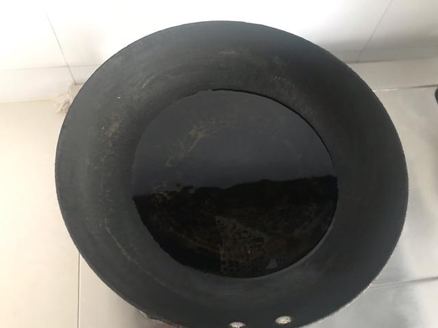 面粉入锅这样一炒，一周的早餐都有了，热水一冲，营养又暖胃