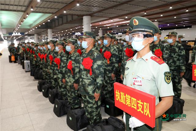 9月10日,武警北京总队执勤四支队迎来今秋首批来自山西大同的新兵.