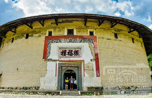 #约吗旅行#福建中西合璧的土楼4000多平方米,龙岩永定下南溪振福楼建于民国
