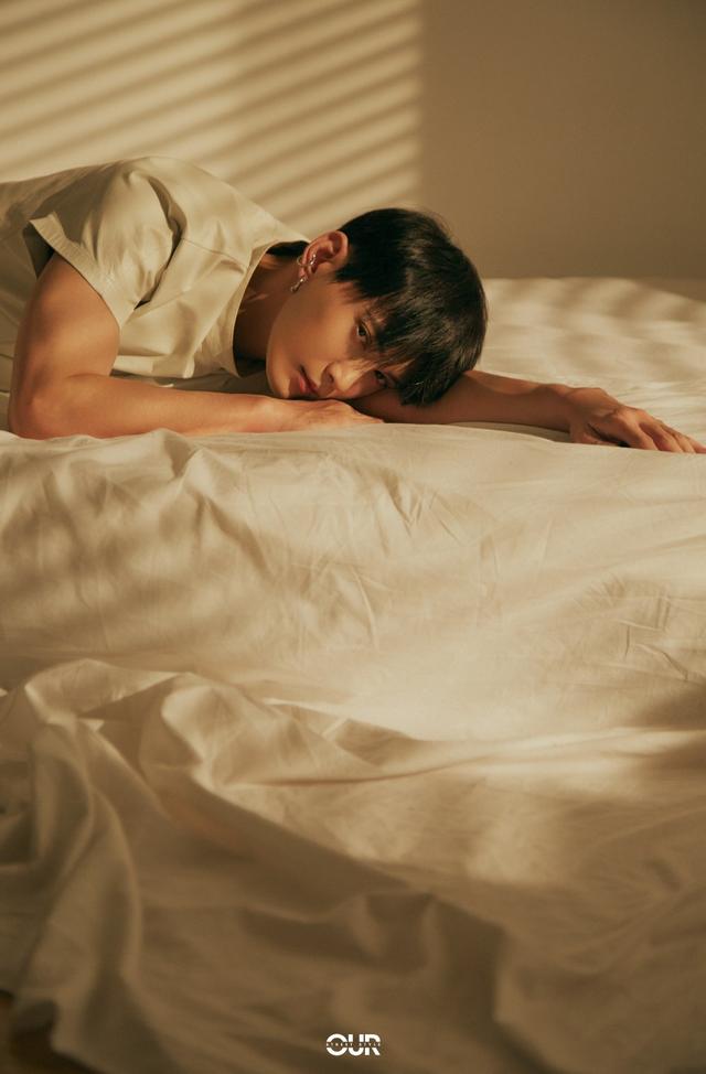 中国日报网|徐正溪最新时尚大片曝光 午后慵懒休闲风就是夏日男友标配