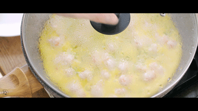 你的育儿经@如此鲜香诱人的美食小饼，这道宝宝辅食简直不要太赞了~