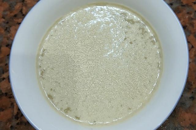 在家做生煎包，掌握这3个小技巧，皮酥汁浓肉香，孩子早餐最爱吃