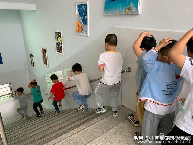你的育儿经|防震减灾 安全相伴——西关幼儿园“防震应急疏散演练”