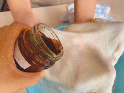 洗衣液|澎湃好物 |用它洗衣真香、真干净，34斤才百来块，能用一整年