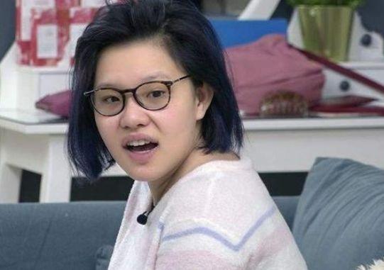 超级宝妈：谢依霖大胆尝试，另辟蹊径选择水中分娩，如今距离四胎还差俩