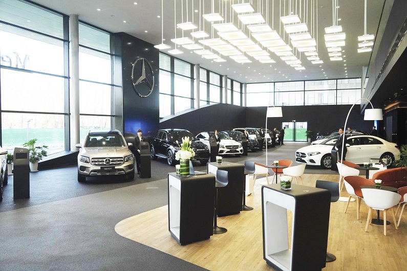 现代化科技展厅 梅赛德斯-奔驰全新标准-mar2020展厅提供舒适优雅的