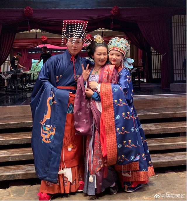 驸马李玮扮演者生活照曝光，不丑反而有点小帅，意外撞脸言承旭9号放映厅