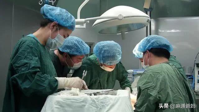 「你的育儿经」亲自经历剖腹产历程,每一步都惊心动魄,男人必须要看
