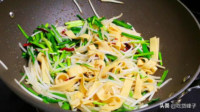 入冬后，3样素菜要多吃，一起烹饪营养高，3块钱做一盘，比肉香