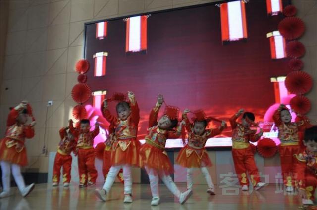 郑东新区幼儿园辞旧迎新让传统文化陪伴孩子成长
