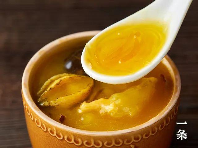 鲍鱼、海参、花胶、蹄筋……金色高汤浓醇鲜美，这“佛跳墙”绝了！丨种草机