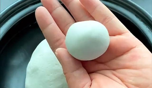 天冷吃芋头，就爱这个做法，又香又糯，Q弹爽滑，全家都喜欢