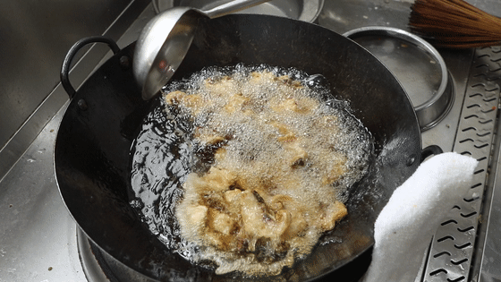 花椒|半条鱼做香辣鱼片，焦香酥脆，标准的开胃美食，三天两头吃不够