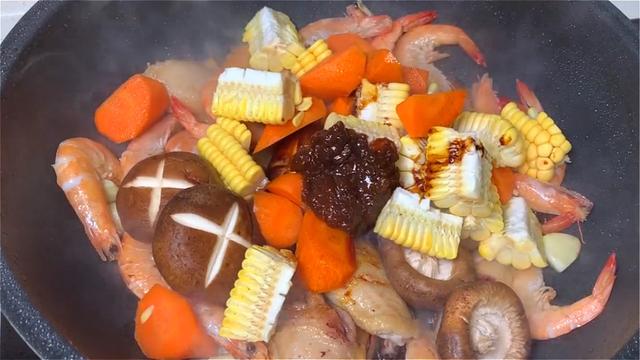 快元旦了，分享一道待客硬菜，有荤有素很豪华，香而不腻，真抢手