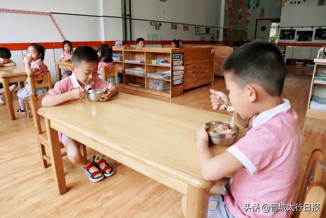 你的育儿经|幼儿园开学第一天 | 请你一键签收我的可爱