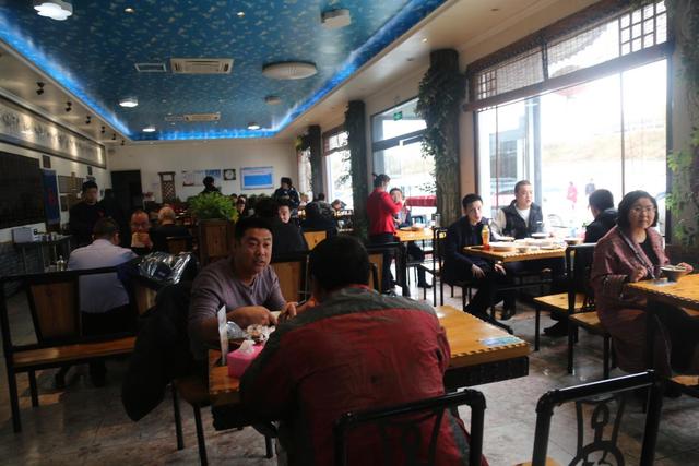 专家进店评审了！来瞧瞧"保定驴火十大名店"入围店铺有哪些特色？