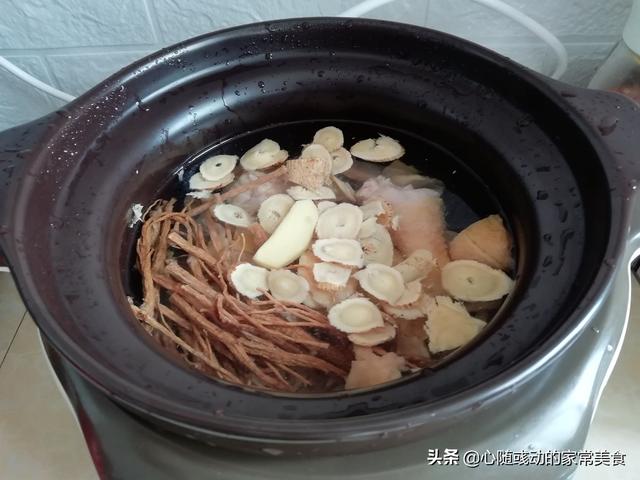 你的育儿经▲4月，多给孩子做这汤，健脾胃强体质，贵也别省，一周喝3次最好！