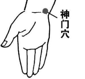 超级宝妈|宝宝汗多得像蒸桑拿要警惕是虚汗！专家称推拿能改善