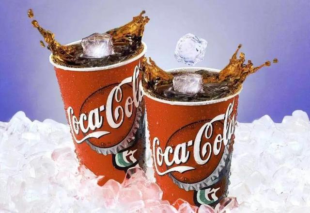 #你的育儿经#家长注意！儿童喝太多碳酸饮料可能会诱发这6种疾病