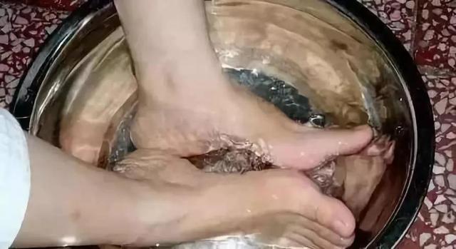 睡不好，百病生，国医大师安睡秘诀学起来