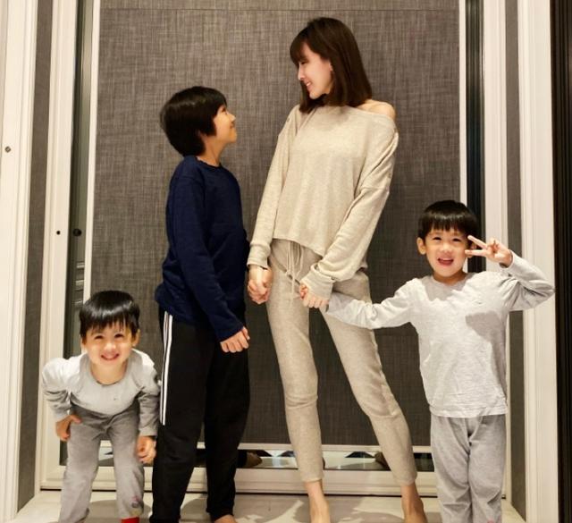 与“恶婆婆”一年才见两三次，你还会觉得陈若仪的忍受很卑微吗？|9号放映厅