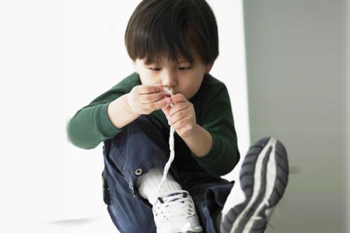 『超级宝妈』如何在家做早教?每天坚持10分钟,提高亲子关系效果好还省数万元