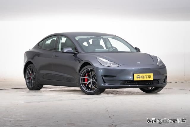 曝光 | 新款Model 3开启交付，一大波右舵版即将出口